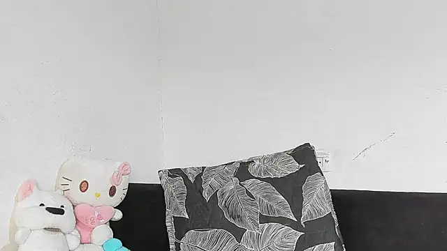 Snapshot of salome_daniel chatting on June 25, 2026, 2:54 pm salome daniel online show from June 25, 2026, 2:54 pm