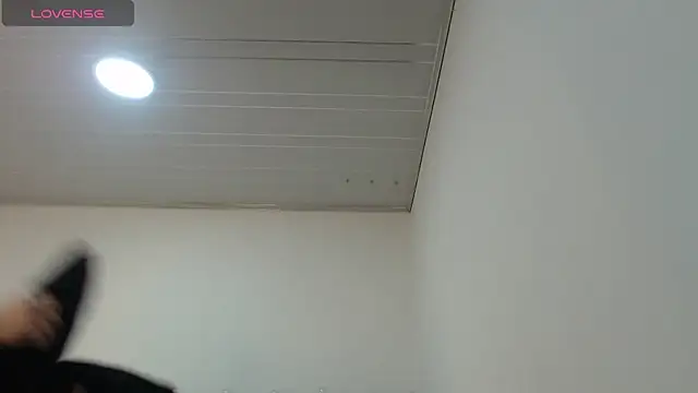 Snapshot of julz_03 chatting on December 24, 2024, 2:33 pm julz 03 online show from December 24, 2024, 2:33 pm