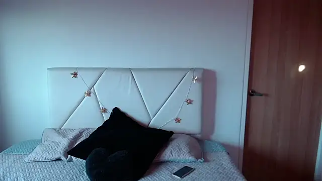 Snapshot of julz_03 chatting on November 29, 2025, 11:46 am julz 03 online show from November 29, 2025, 11:46 am