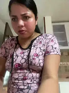 Snapshot of Elaa_euphoria chatting on December 15, 2024, 1:02 am Elaa euphoria online show from December 15, 2024, 1:02 am