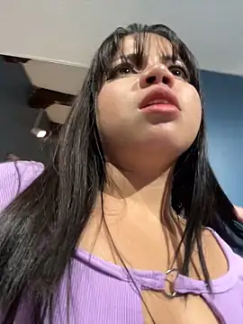 Snapshot of Elaa_euphoria chatting on January 22, 2025, 10:37 pm Elaa euphoria online show from January 22, 2025, 10:37 pm