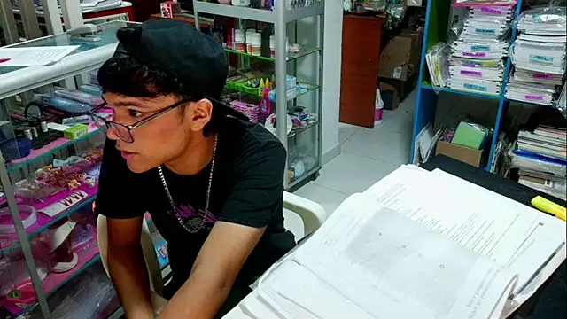 Baby Cream online show from February 5, 2025, 3:55 am