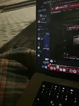 Mortero0o0 online show from April 5, 2026, 5:04 am