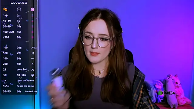 Snapshot of luna_berryy chatting on November 15, 2025, 8:16 pm luna berryy online show from November 15, 2025, 8:16 pm