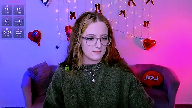 luna berryy online show from March 17, 2026, 8:12 pm