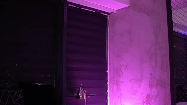 Snapshot of Candy_Ivy chatting on November 6, 2025, 7:04 pm Candy Ivy online show from November 6, 2025, 7:04 pm