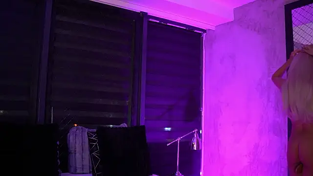 Candy Ivy online show from February 1, 2026, 6:06 pm