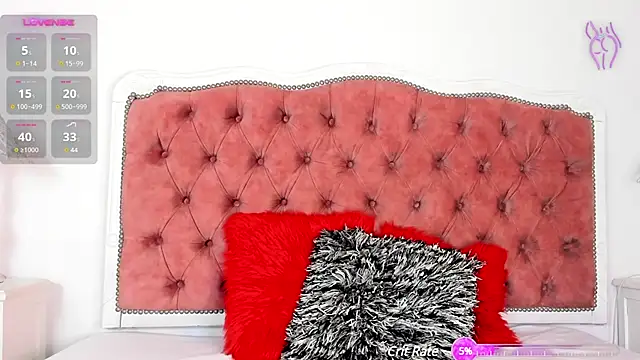 Snapshot of amberlitle chatting on March 8, 2025, 12:09 pm amberlitle online show from March 8, 2025, 12:09 pm