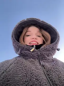 KitteCat online show from February 14, 2025, 3:05 pm