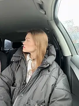 KitteCat online show from March 21, 2025, 9:23 am