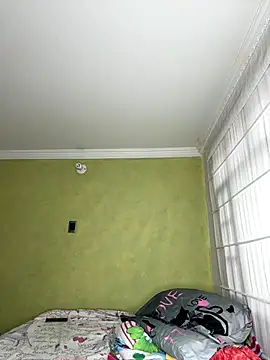 aurora divine online show from December 14, 2025, 1:16 pm