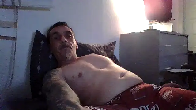 Snapshot of CandiedPompano chatting on June 17, 2026, 7:48 pm CandiedPompano online show from June 17, 2026, 7:48 pm