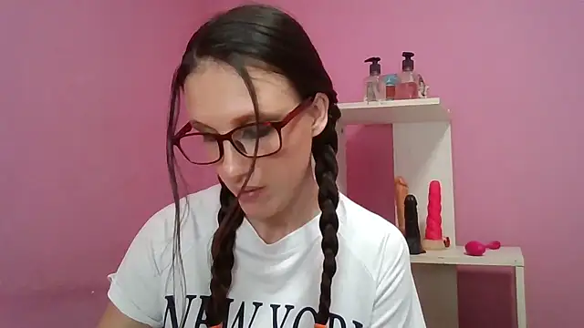 LolaBoobs online show from January 18, 2026, 6:17 am