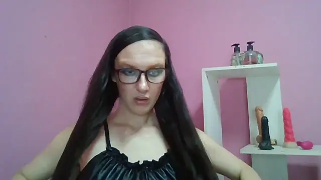 Snapshot of LolaBoobs chatting on May 14, 2026, 7:37 am LolaBoobs online show from May 14, 2026, 7:37 am