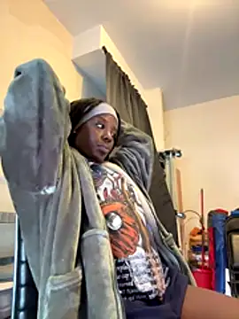 Snapshot of choclatepeaach chatting on October 31, 2025, 2:40 pm choclatepeaach online show from October 31, 2025, 2:40 pm