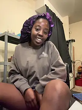 Snapshot of choclatepeaach chatting on November 13, 2025, 1:10 pm choclatepeaach online show from November 13, 2025, 1:10 pm