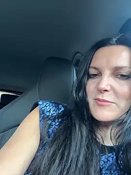 -OLYA- online show from December 15, 2025, 1:26 pm