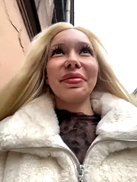 babydolll online show from October 28, 2025, 12:30 pm