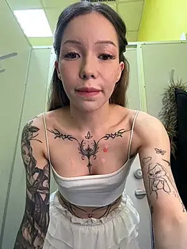 babydolll online show from June 24, 2026, 3:44 pm