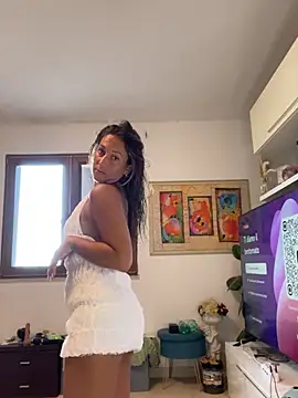 Snapshot of feetqueen96 chatting on June 30, 2026, 4:19 pm feetqueen96 online show from June 30, 2026, 4:19 pm