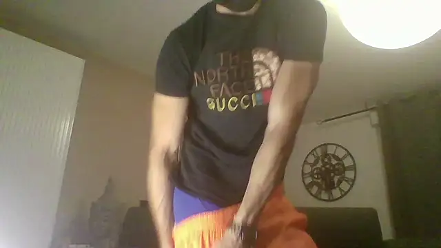 Snapshot of ApollonFit_x69 chatting on October 2, 2025, 12:50 am ApollonFit x69 online show from October 2, 2025, 12:50 am