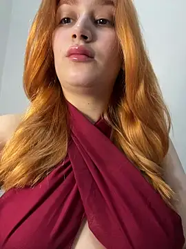 Snapshot of StormBeverly chatting on June 23, 2026, 7:34 pm StormBeverly online show from June 23, 2026, 7:34 pm