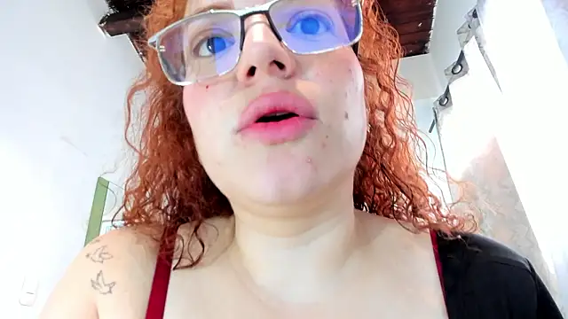 Snapshot of ebbafernandez_ chatting on March 15, 2026, 12:11 pm ebbafernandez online show from March 15, 2026, 12:11 pm