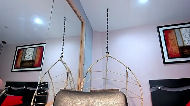 Snapshot of ebbafernandez_ chatting on March 23, 2026, 12:09 pm ebbafernandez online show from March 23, 2026, 12:09 pm