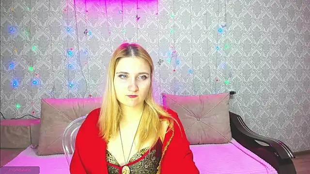 Miss Elsa  online show from March 18, 2025, 2:47 am