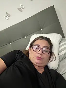 AntonellaAlondra4 online show from February 18, 2026, 3:13 am