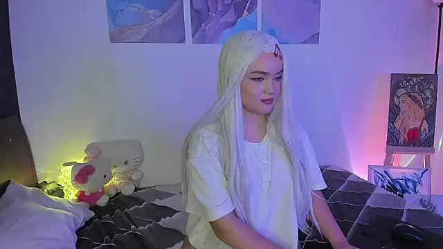 Pretty  zoe online show from March 7, 2025, 4:13 am