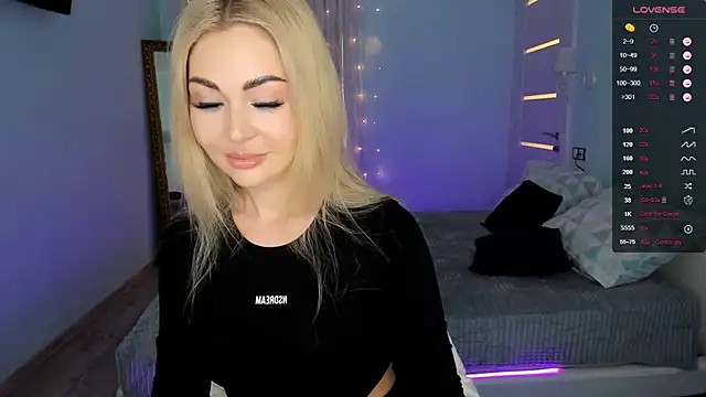 AdeleRoberts online show from February 10, 2025, 8:31 am