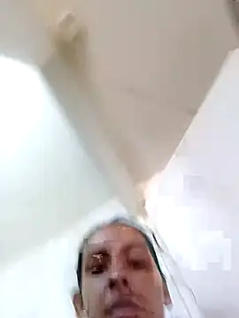 Snapshot of Alisson_420 chatting on November 17, 2025, 4:13 pm Alisson 420 online show from November 17, 2025, 4:13 pm