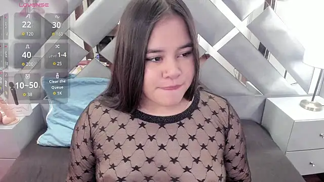 Snapshot of rose_nova chatting on December 17, 2025, 7:53 pm rose nova online show from December 17, 2025, 7:53 pm