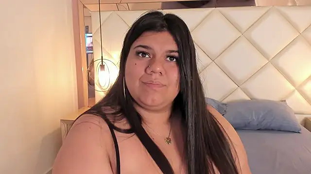 Snapshot of Any_Klartt chatting on December 11, 2024, 3:24 am Any Klartt online show from December 11, 2024, 3:24 am