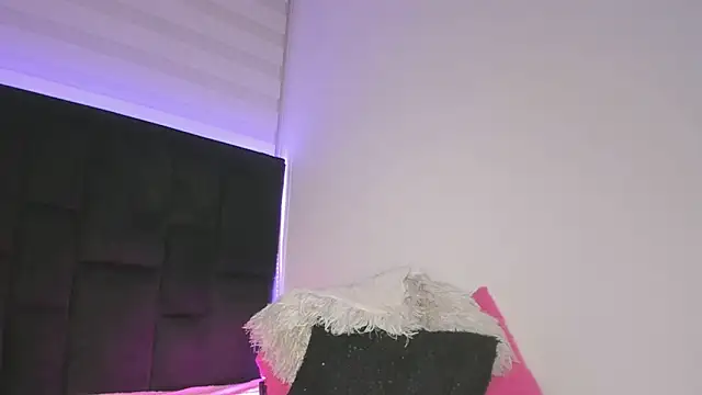 DesireSweet online show from February 27, 2025, 4:31 am