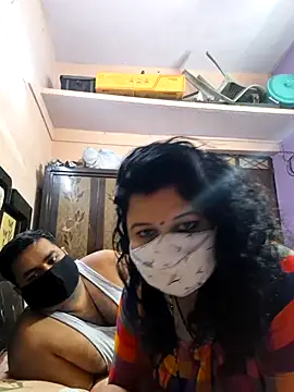 bobbyronak online show from October 12, 2025, 6:51 pm