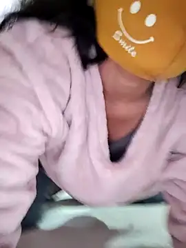 Snapshot of Kashish_SC chatting on January 15, 2025, 12:09 am Kashish SC online show from January 15, 2025, 12:09 am