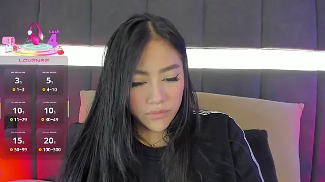 Snapshot of nicolle_pierce chatting on March 6, 2025, 1:03 pm nicolle pierce online show from March 6, 2025, 1:03 pm