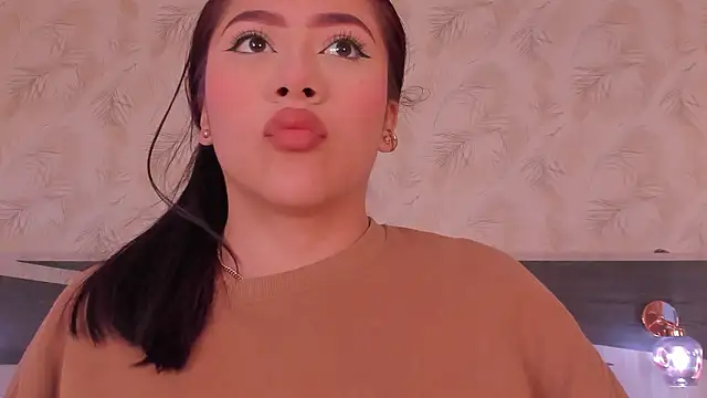 nicolle pierce online show from February 28, 2026, 1:23 pm