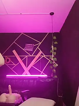 Gelena Black online show from November 6, 2025, 12:28 pm