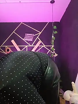 Gelena Black online show from November 12, 2025, 1:22 pm