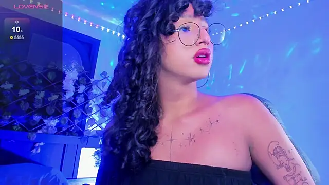 Snapshot of Heka_Prudence chatting on January 11, 2025, 3:23 am Heka Prudence online show from January 11, 2025, 3:23 am