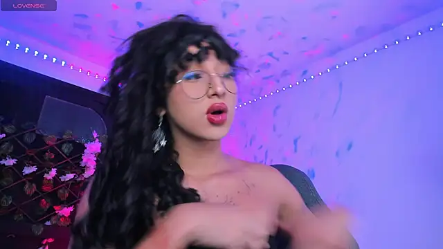 Snapshot of Heka_Prudence chatting on January 23, 2025, 3:05 am Heka Prudence online show from January 23, 2025, 3:05 am