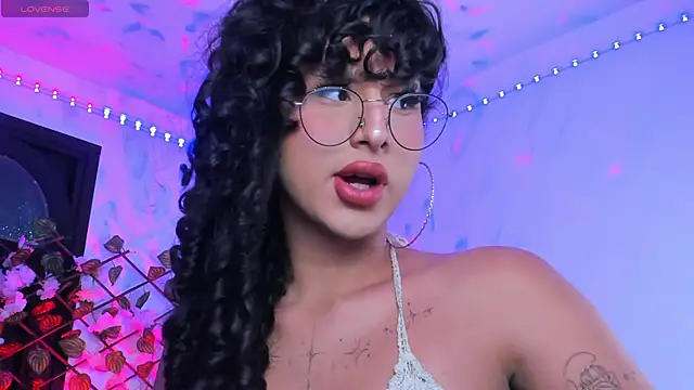 Snapshot of Heka_Prudence chatting on January 28, 2025, 4:08 am Heka Prudence online show from January 28, 2025, 4:08 am