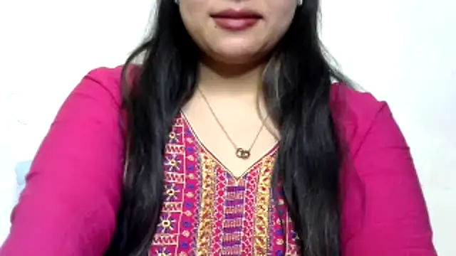 Snapshot of Come-on-over chatting on January 25, 2025, 9:04 pm Come-on-over online show from January 25, 2025, 9:04 pm