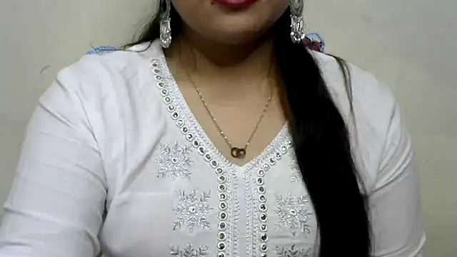 Snapshot of Come-on-over chatting on February 25, 2025, 7:36 pm Come-on-over online show from February 25, 2025, 7:36 pm