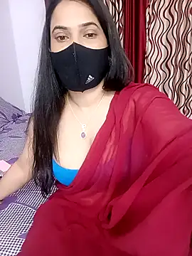 Snapshot of ZARINA_JACK chatting on November 5, 2025, 4:29 pm ZARINA JACK online show from November 5, 2025, 4:29 pm