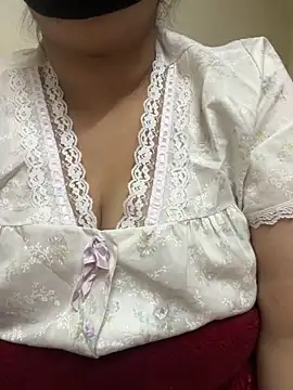 Snapshot of poision51 chatting on March 6, 2025, 5:24 am poision51 online show from March 6, 2025, 5:24 am