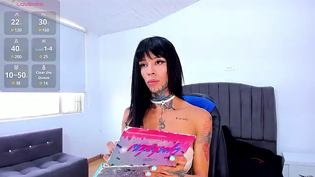 anne parker online show from February 10, 2025, 2:05 pm